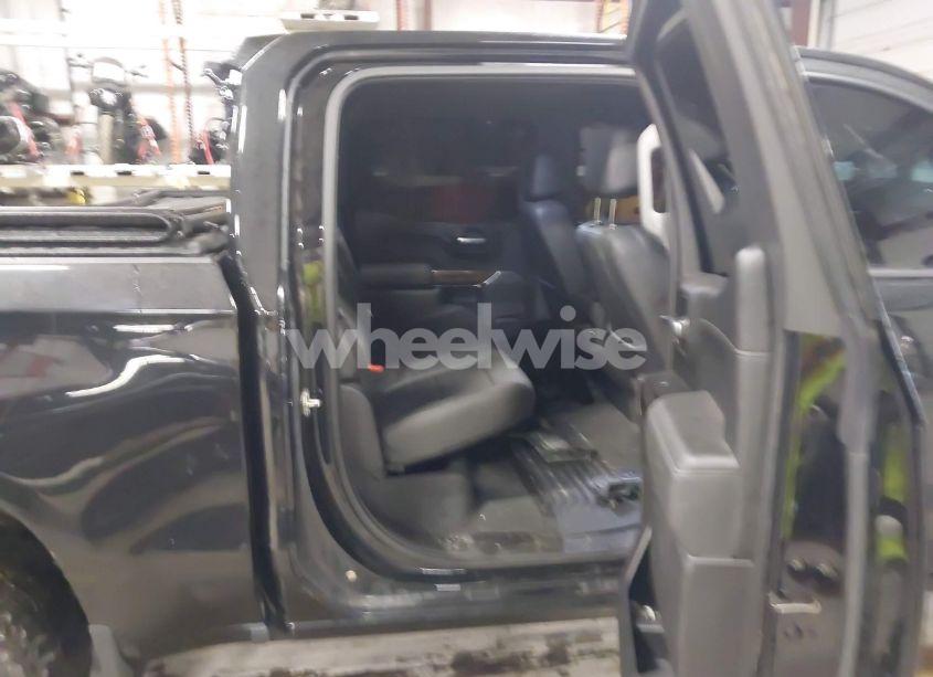 Photo 8 of 2021 Chevrolet Silverado 1500 4WD SHORT BED RST (VIN 3GCPYEEK9MG279819)