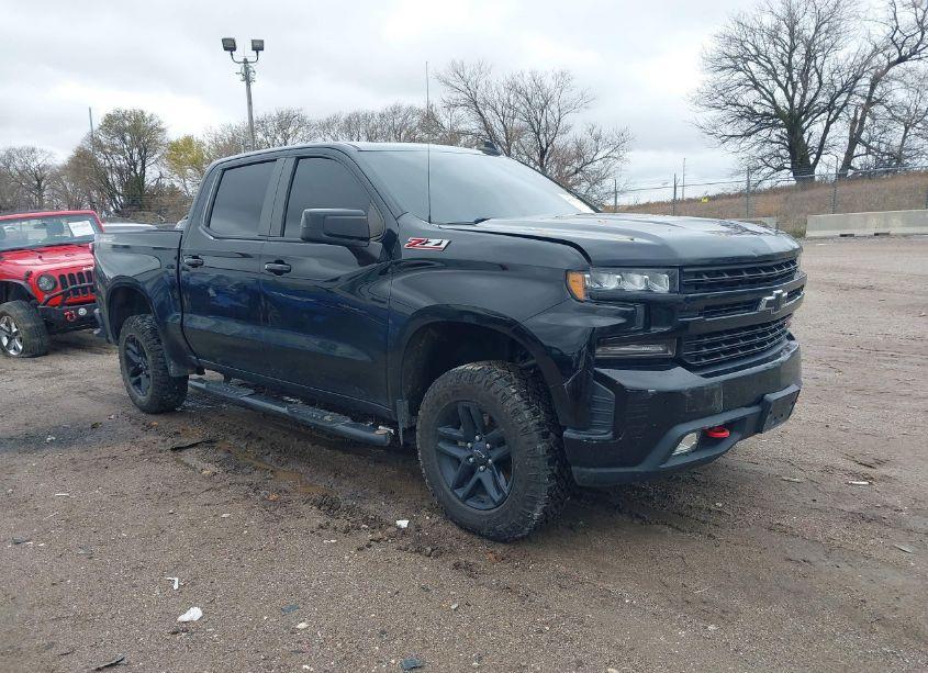 2019 Chevrolet Silverado 1500 LT TRAIL BOSS (VIN 3GCPYFED0KG224258) main photo