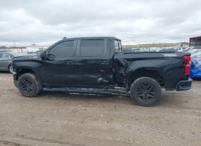 Photo 13 of 2019 Chevrolet Silverado 1500 LT TRAIL BOSS (VIN 3GCPYFED0KG224258)