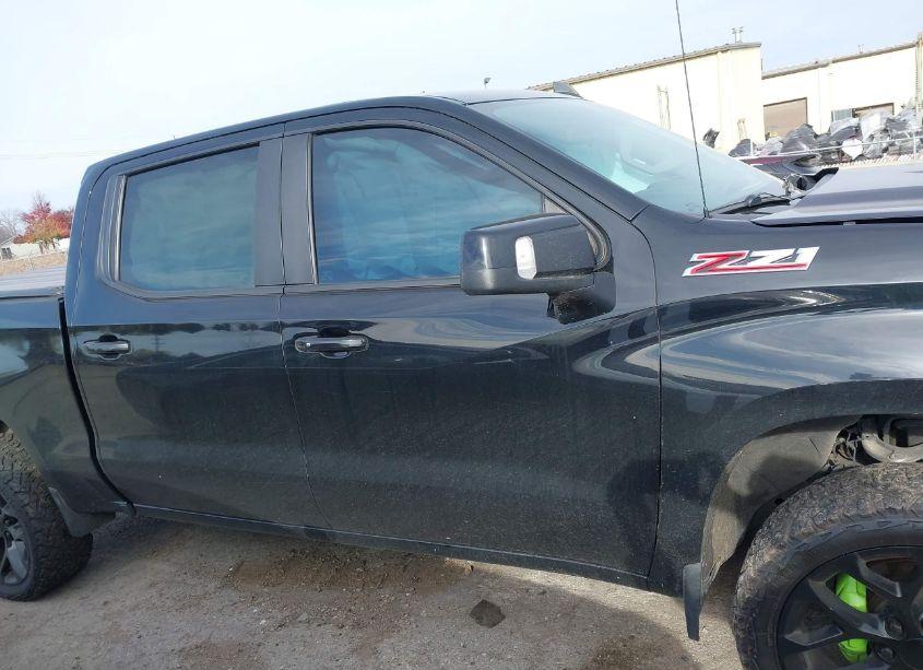 Photo 13 of 2020 Chevrolet Silverado 1500 4WD SHORT BED LT TRAIL BOSS (VIN 3GCPYFED1LG145618)