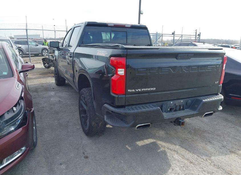 Photo 3 of 2020 Chevrolet Silverado 1500 4WD SHORT BED LT TRAIL BOSS (VIN 3GCPYFED1LG145618)