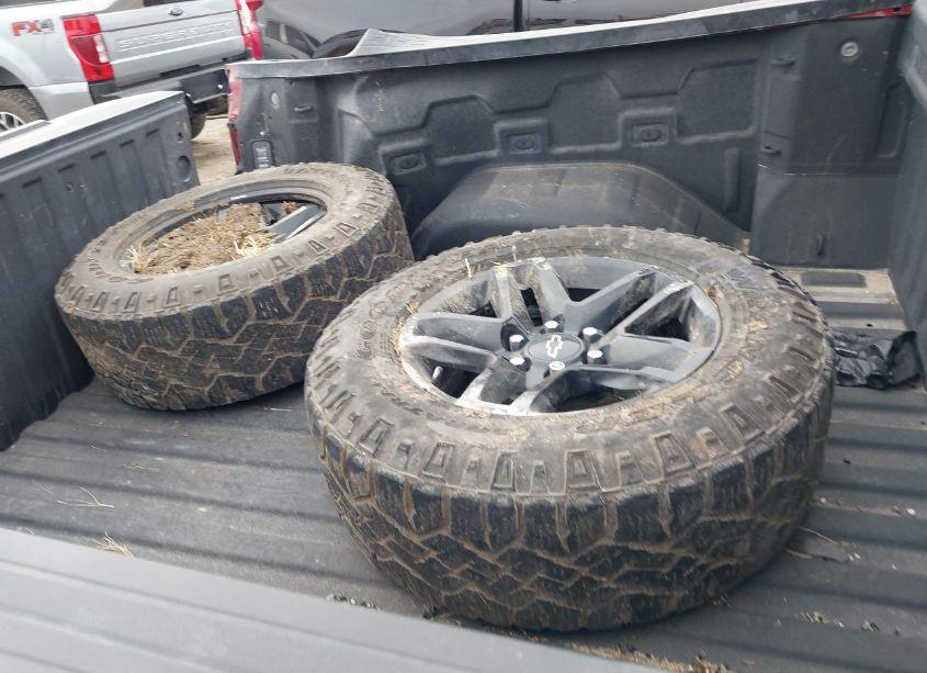 Photo 12 of 2021 Chevrolet Silverado 1500 (VIN 3GCPYFED2MG287980)