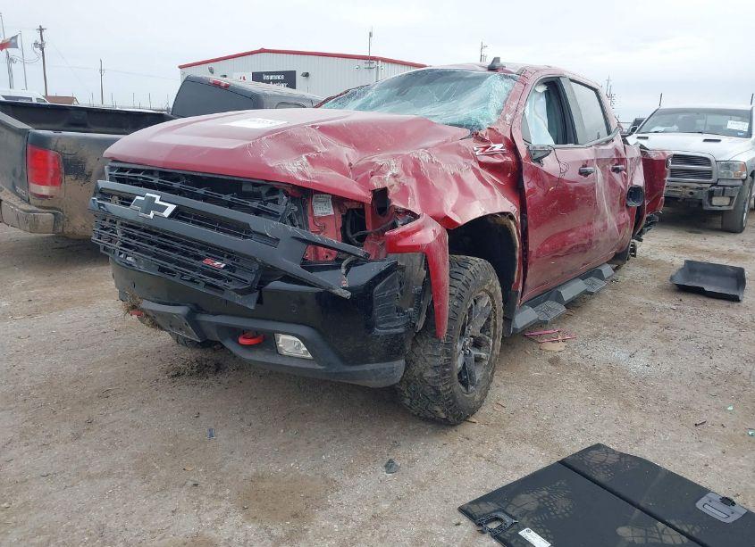 Photo 2 of 2021 Chevrolet Silverado 1500 (VIN 3GCPYFED2MG287980)