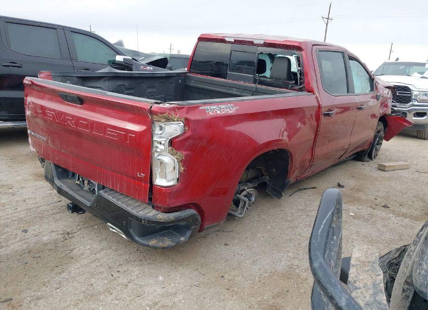 Photo 4 of 2021 Chevrolet Silverado 1500 (VIN 3GCPYFED2MG287980)