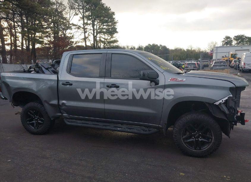 Photo 13 of 2021 Chevrolet Silverado 1500 4WD SHORT BED LT TRAIL BOSS (VIN 3GCPYFED2MG401427)