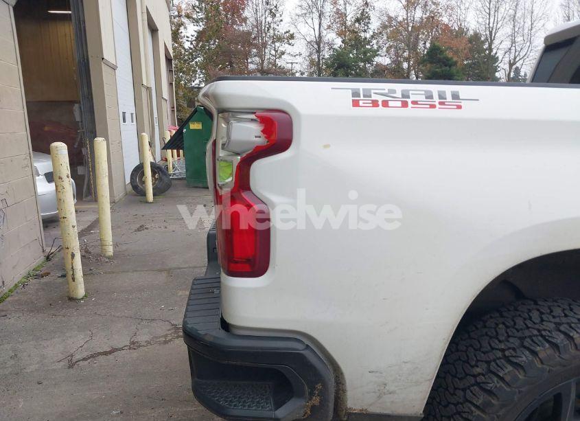 Photo 21 of 2020 Chevrolet Silverado 1500 4WD SHORT BED LT TRAIL BOSS (VIN 3GCPYFED3LG164882)