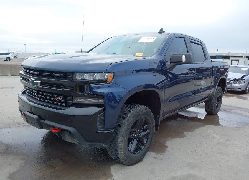 Photo 2 of 2020 Chevrolet Silverado 1500 4WD SHORT BED LT TRAIL BOSS (VIN 3GCPYFED6LG269285)