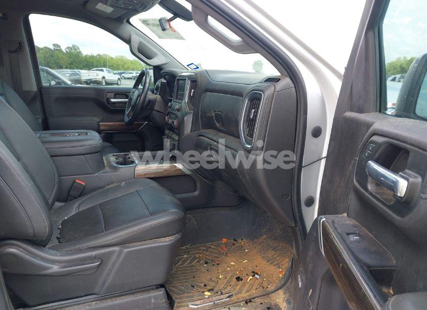 Photo 5 of 2021 Chevrolet Silverado 1500 4WD SHORT BED LT TRAIL BOSS (VIN 3GCPYFED6MG165901)