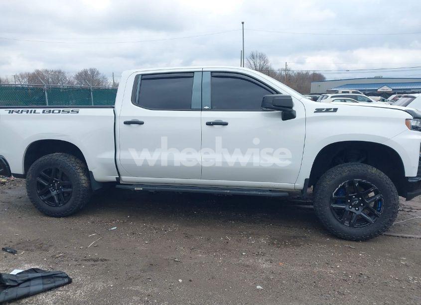 Photo 13 of 2021 Chevrolet Silverado 1500 4WD SHORT BED LT TRAIL BOSS (VIN 3GCPYFED6MG474719)