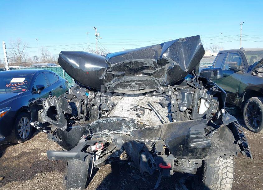 Photo 6 of 2022 Chevrolet Silverado 1500 LTD 4WD SHORT BED LT TRAIL BOSS (VIN 3GCPYFED6NG138845)