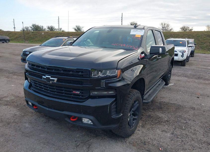 Photo 2 of 2020 Chevrolet Silverado 1500 4WD SHORT BED LT TRAIL BOSS (VIN 3GCPYFED9LG377657)