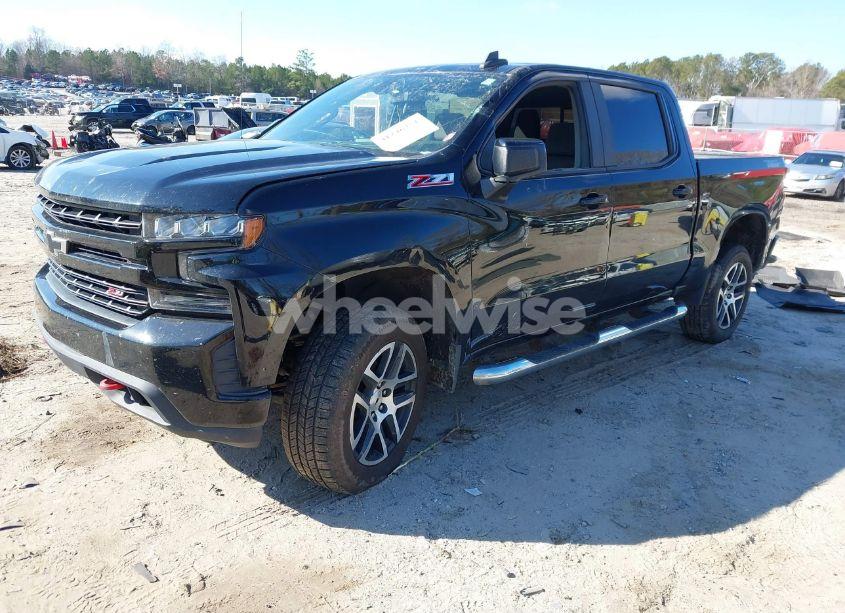 Photo 2 of 2020 Chevrolet Silverado 1500 4WD SHORT BED LT TRAIL BOSS (VIN 3GCPYFED9LG379148)
