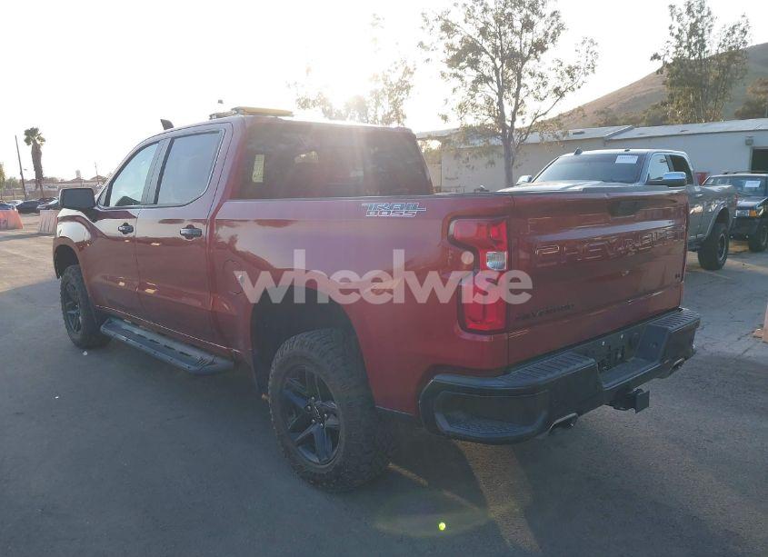 Photo 3 of 2021 Chevrolet Silverado 1500 4WD SHORT BED LT TRAIL BOSS (VIN 3GCPYFED9MG152754)