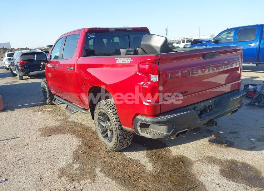 Photo 3 of 2021 Chevrolet Silverado 1500 4WD SHORT BED LT TRAIL BOSS (VIN 3GCPYFEL0MG154044)
