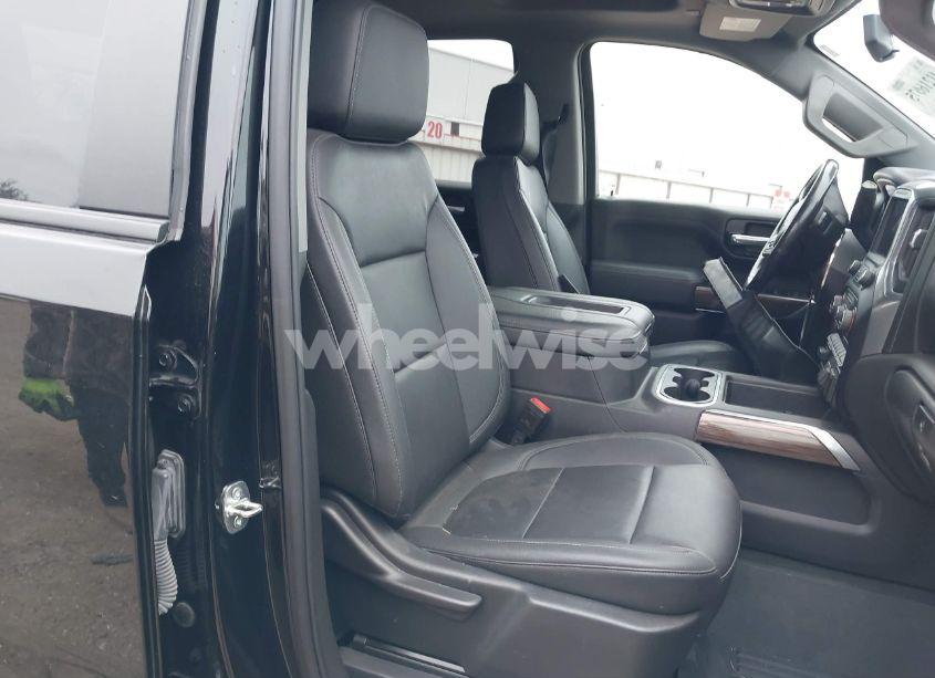 Photo 5 of 2021 Chevrolet Silverado 1500 4WD SHORT BED LT TRAIL BOSS (VIN 3GCPYFEL2MG471873)