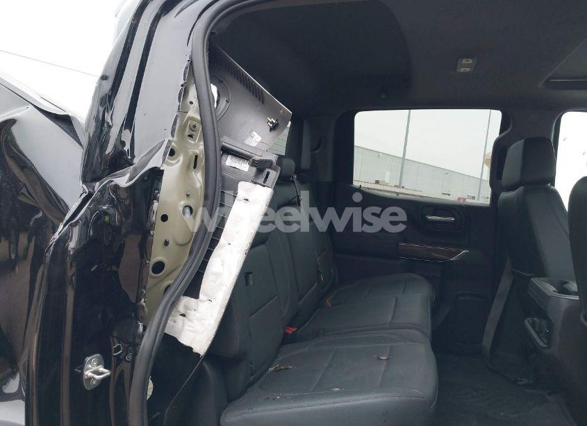 Photo 8 of 2021 Chevrolet Silverado 1500 4WD SHORT BED LT TRAIL BOSS (VIN 3GCPYFEL2MG471873)