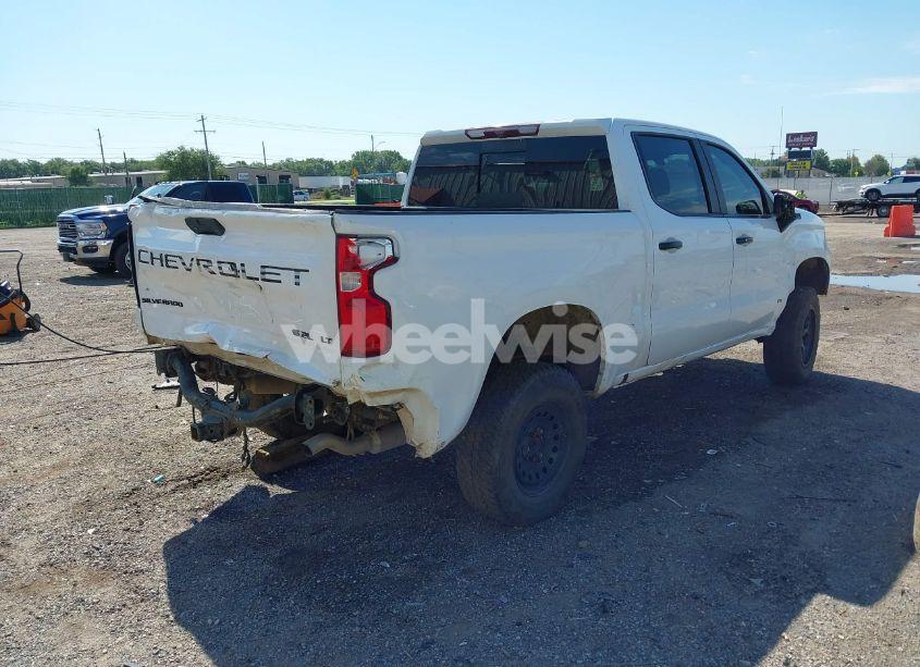 Photo 4 of 2021 Chevrolet Silverado 1500 4WD SHORT BED LT TRAIL BOSS (VIN 3GCPYFEL7MG137063)