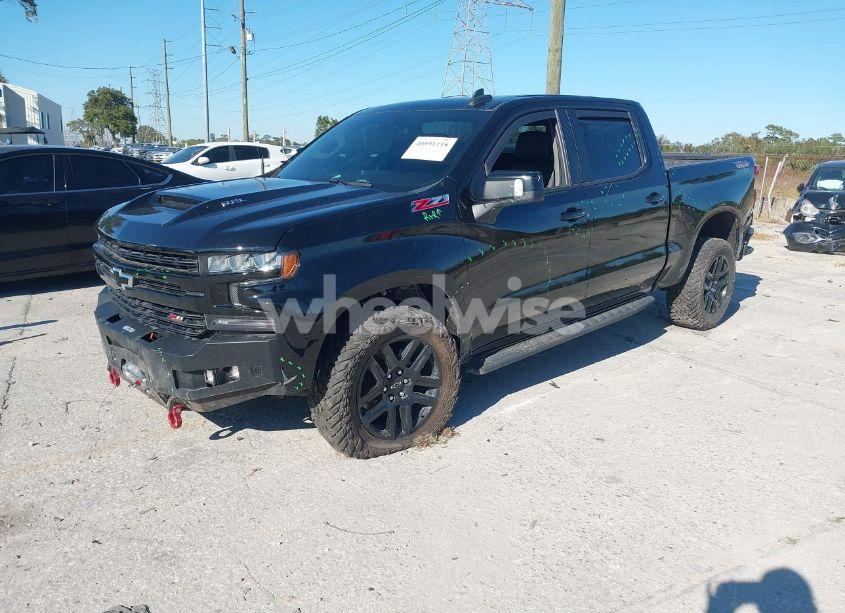 Photo 2 of 2022 Chevrolet Silverado 1500 LTD 4WD SHORT BED LT TRAIL BOSS (VIN 3GCPYFEL7NG110978)