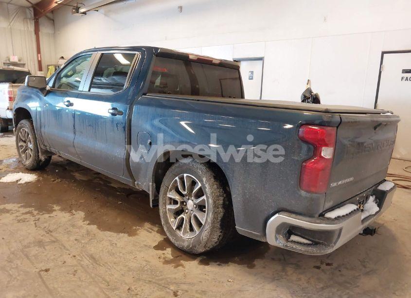 Photo 3 of 2022 Chevrolet Silverado 1500 LTD 4WD SHORT BED LT WITH 2FL (VIN 3GCPYJEK0NG196225)