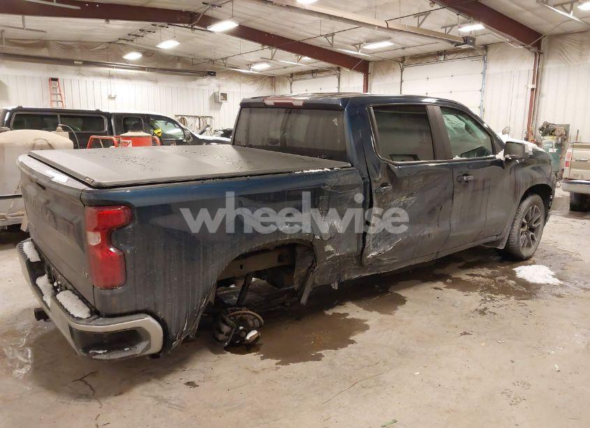 Photo 4 of 2022 Chevrolet Silverado 1500 LTD 4WD SHORT BED LT WITH 2FL (VIN 3GCPYJEK0NG196225)