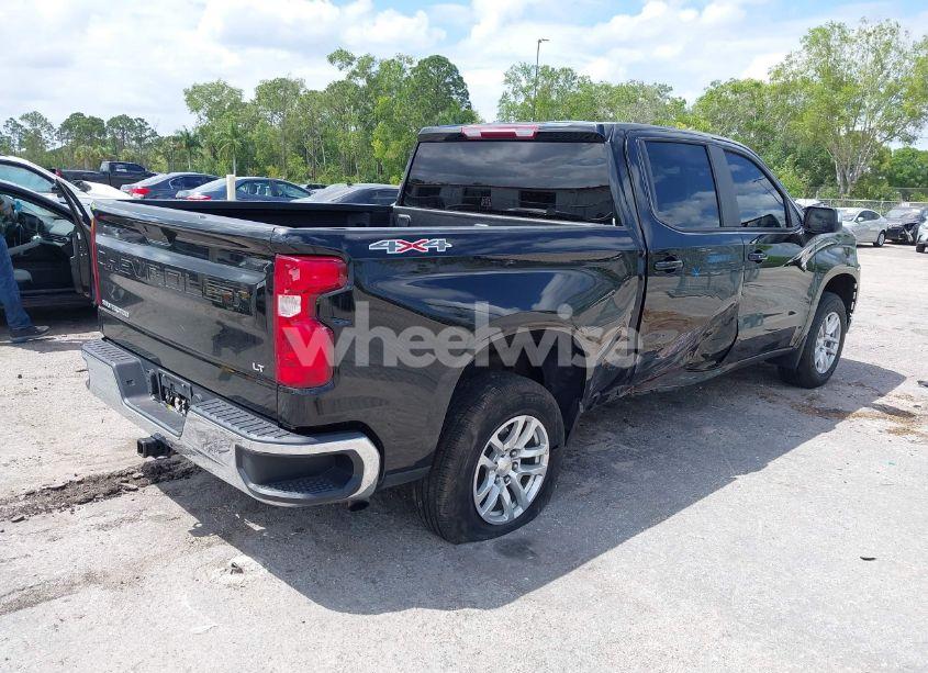 Photo 4 of 2021 Chevrolet Silverado 1500 4WD SHORT BED LT WITH 2FL (VIN 3GCPYJEK7MG426518)