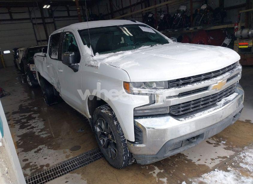 2021 Chevrolet Silverado 1500 4WD SHORT BED LT WITH 2FL (VIN 3GCPYJEK8MG462735) main photo