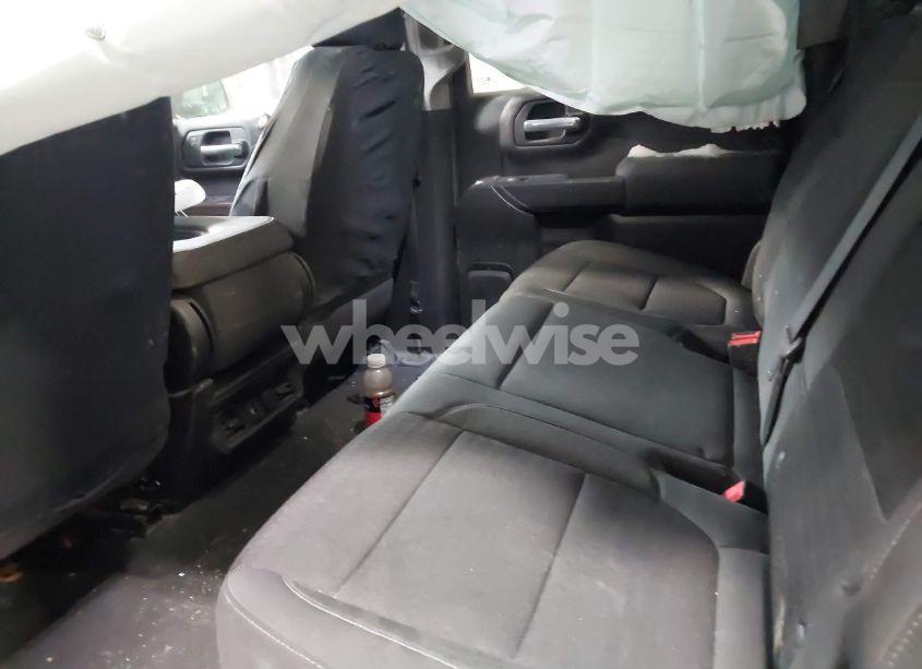 Photo 8 of 2021 Chevrolet Silverado 1500 4WD SHORT BED LT WITH 2FL (VIN 3GCPYJEK8MG462735)