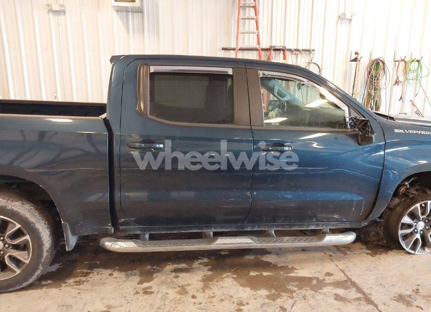Photo 12 of 2022 Chevrolet Silverado 1500 LTD 4WD SHORT BED LT WITH 2FL (VIN 3GCPYJEK8NG217855)