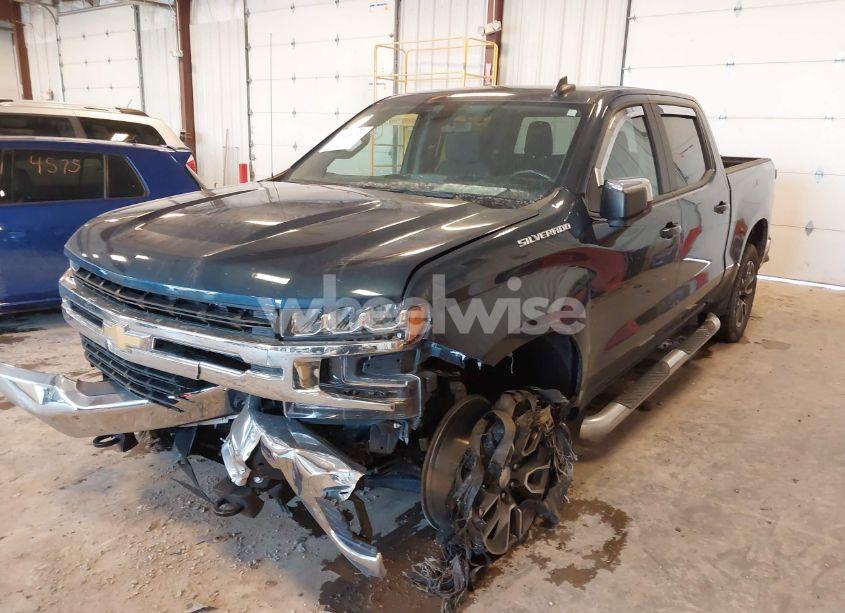 Photo 2 of 2022 Chevrolet Silverado 1500 LTD 4WD SHORT BED LT WITH 2FL (VIN 3GCPYJEK8NG217855)