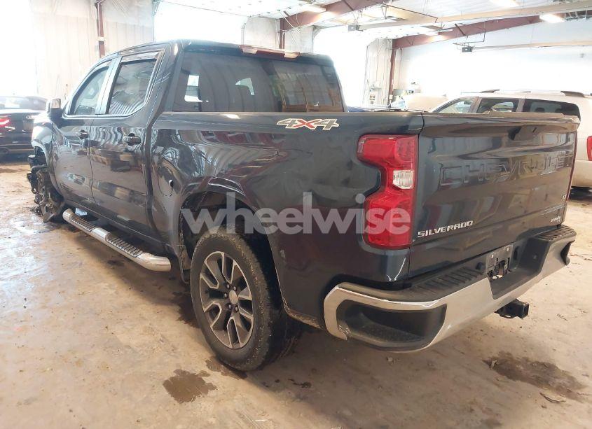Photo 3 of 2022 Chevrolet Silverado 1500 LTD 4WD SHORT BED LT WITH 2FL (VIN 3GCPYJEK8NG217855)