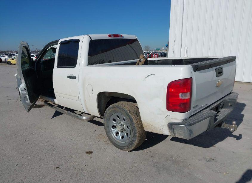 Photo 3 of 2010 Chevrolet Silverado 1500 LS (VIN 3GCRCREA4AG280247)