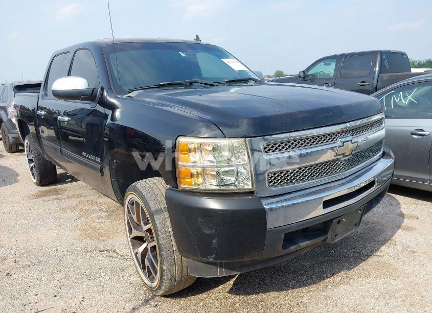 2010 Chevrolet Silverado 1500 LS (VIN 3GCRCREA5AG264901) main photo
