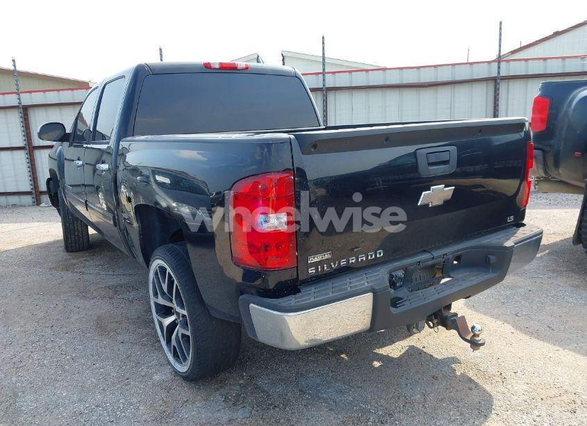 Photo 3 of 2010 Chevrolet Silverado 1500 LS (VIN 3GCRCREA5AG264901)