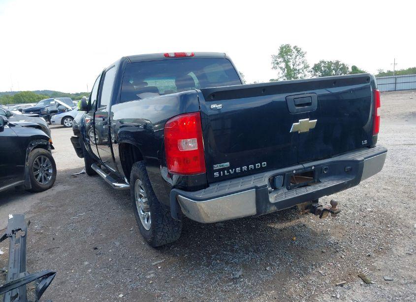 Photo 3 of 2010 Chevrolet Silverado 1500 LS (VIN 3GCRCREA9AG239886)