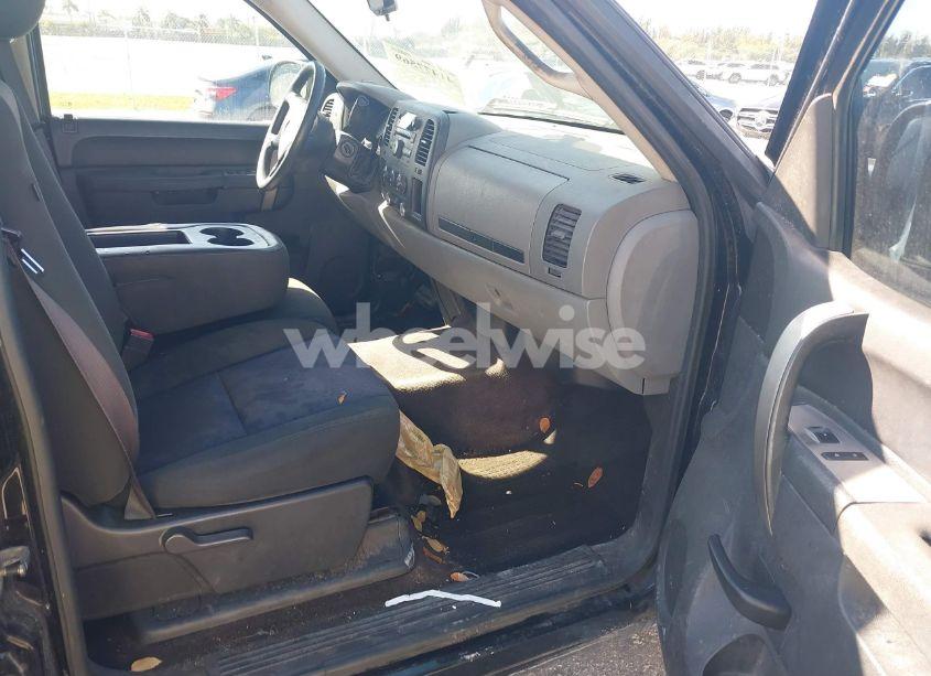 Photo 5 of 2010 Chevrolet Silverado 1500 LS (VIN 3GCRCREA9AG267087)