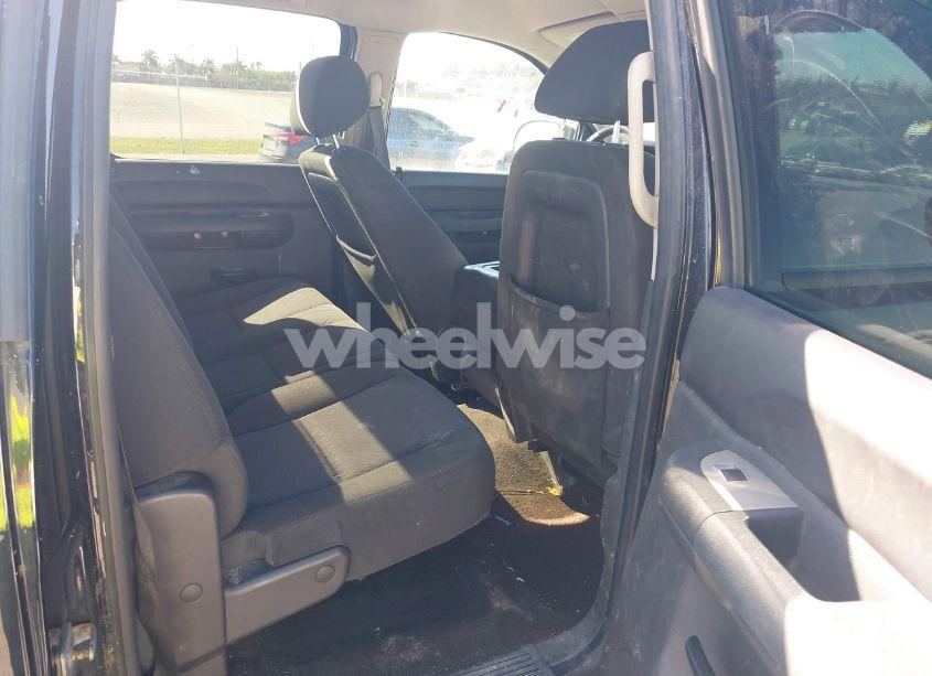 Photo 8 of 2010 Chevrolet Silverado 1500 LS (VIN 3GCRCREA9AG267087)