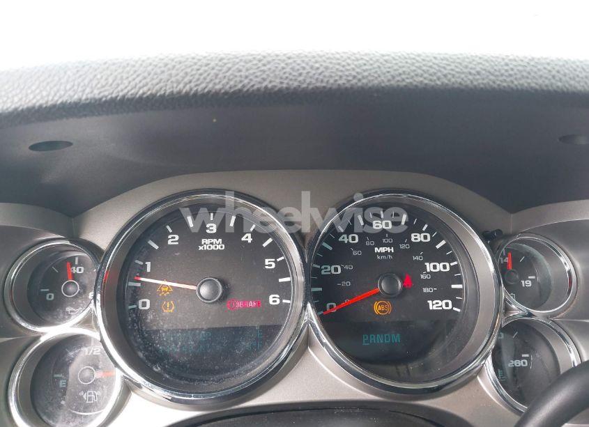 Photo 7 of 2010 Chevrolet Silverado 1500 LT (VIN 3GCRCSE00AG104875)