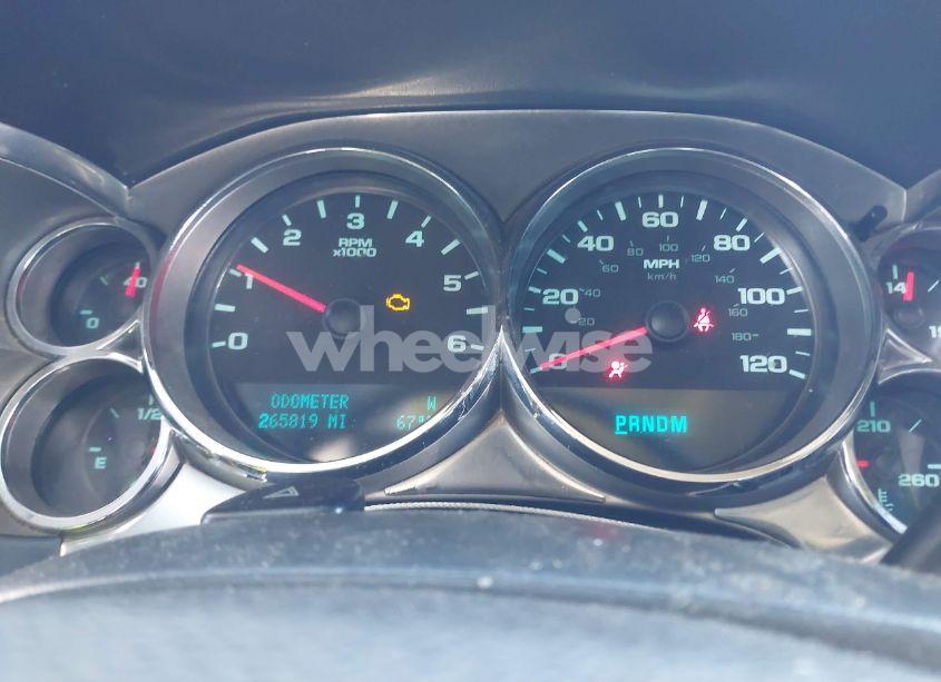 Photo 7 of 2010 Chevrolet Silverado 1500 LT (VIN 3GCRCSE01AG125203)