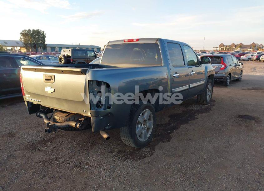 Photo 4 of 2010 Chevrolet Silverado 1500 (VIN 3GCRCSE02AG299913)