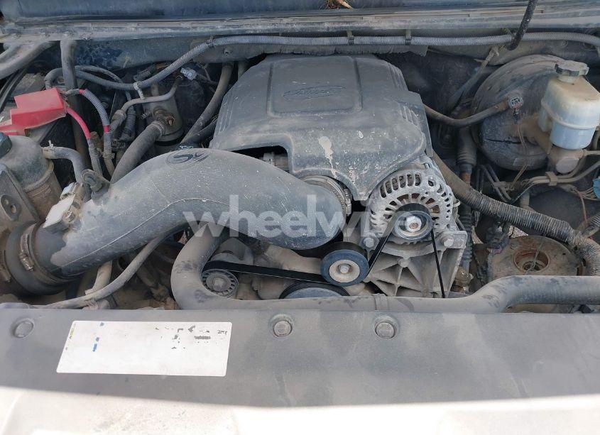 Photo 10 of 2010 Chevrolet Silverado 1500 LT (VIN 3GCRCSE03AG247030)