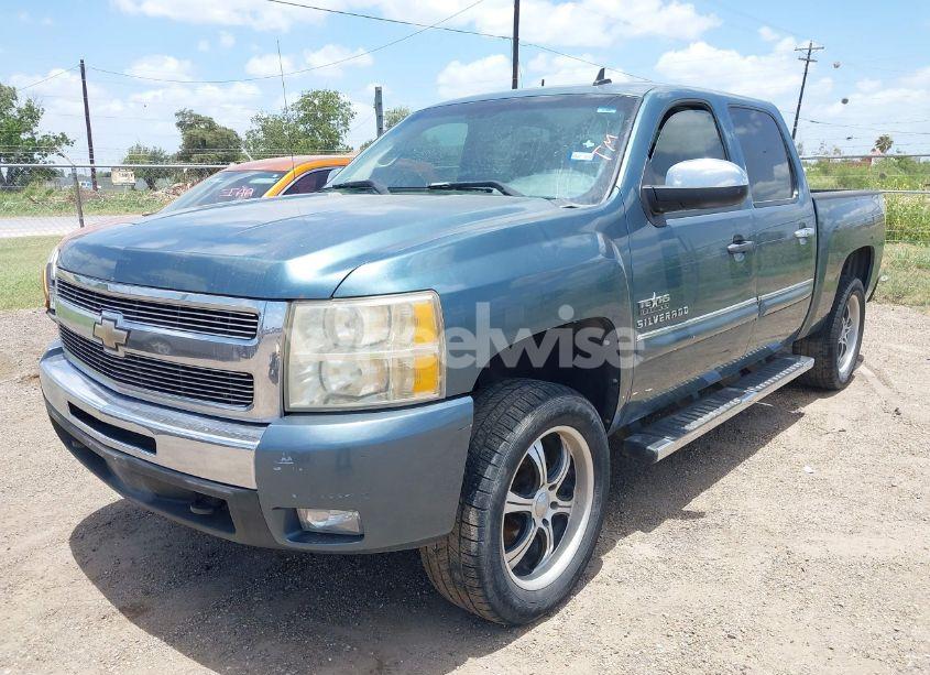 Photo 6 of 2010 Chevrolet Silverado 1500 LT (VIN 3GCRCSE03AG247030)