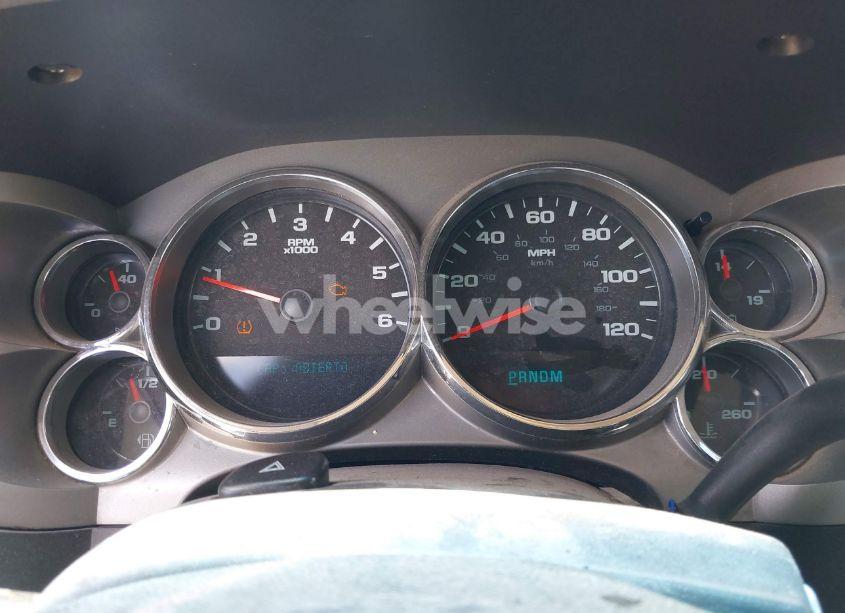 Photo 7 of 2010 Chevrolet Silverado 1500 LT (VIN 3GCRCSE03AG247030)