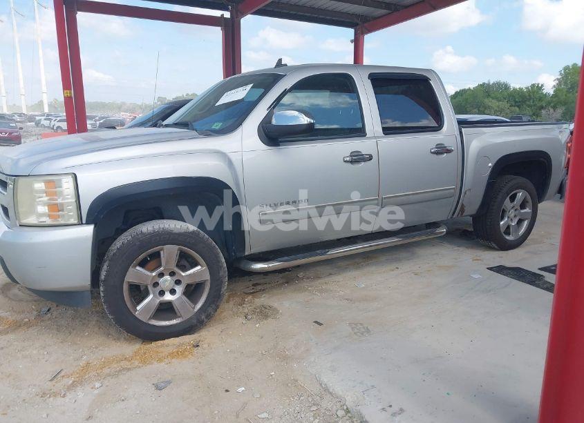 Photo 14 of 2010 Chevrolet Silverado 1500 LT (VIN 3GCRCSE05AG151576)