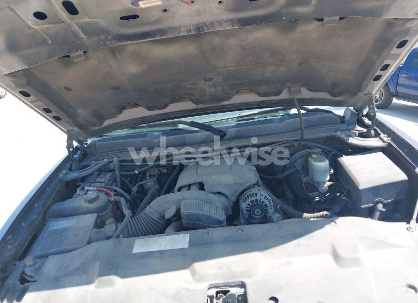 Photo 10 of 2010 Chevrolet Silverado 1500 LT (VIN 3GCRCSE06AG138545)