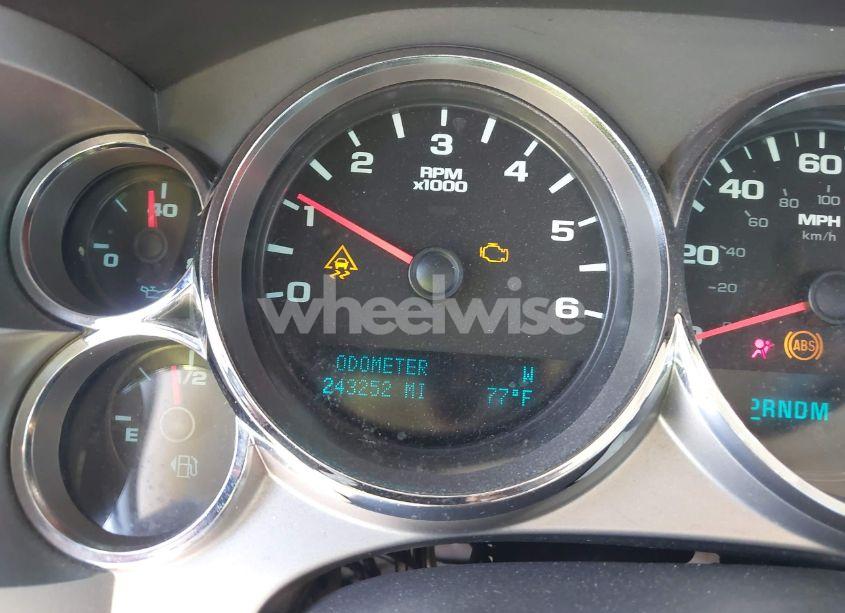 Photo 7 of 2010 Chevrolet Silverado 1500 LT (VIN 3GCRCSE06AG138545)