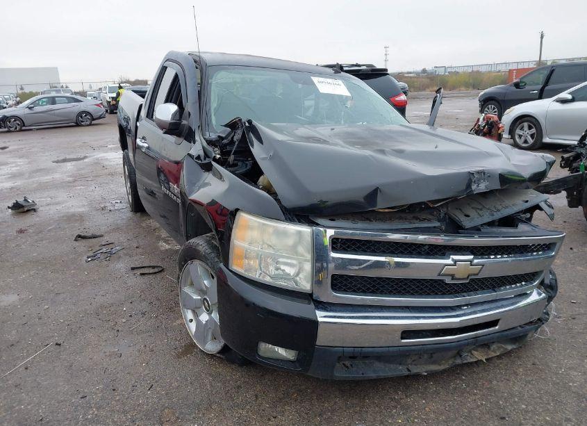 2010 Chevrolet Silverado 1500 LT (VIN 3GCRCSE09AG239403) main photo