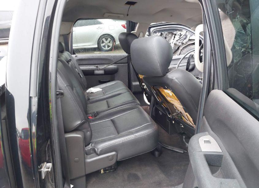 Photo 8 of 2010 Chevrolet Silverado 1500 LT (VIN 3GCRCSE09AG239403)