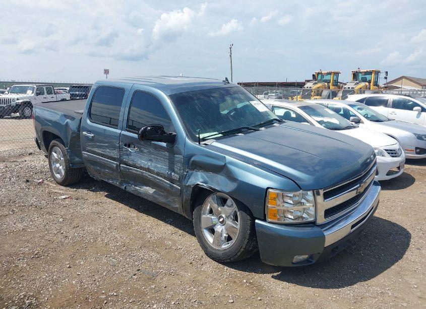 2010 Chevrolet Silverado 1500 LT (VIN 3GCRCSE09AG274040) main photo