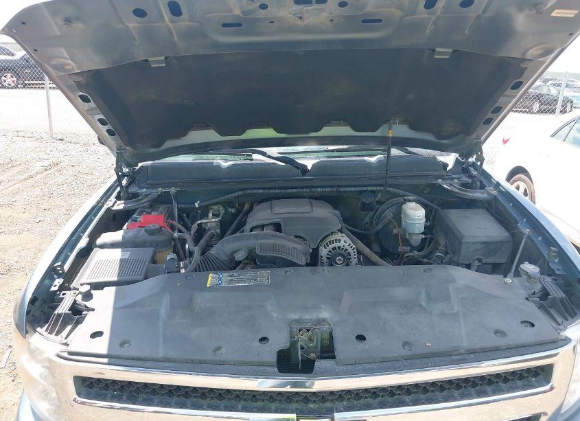 Photo 10 of 2010 Chevrolet Silverado 1500 LT (VIN 3GCRCSE09AG274040)