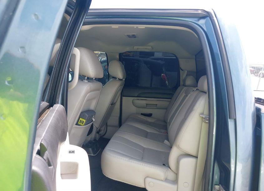 Photo 8 of 2010 Chevrolet Silverado 1500 LT (VIN 3GCRCSE09AG274040)